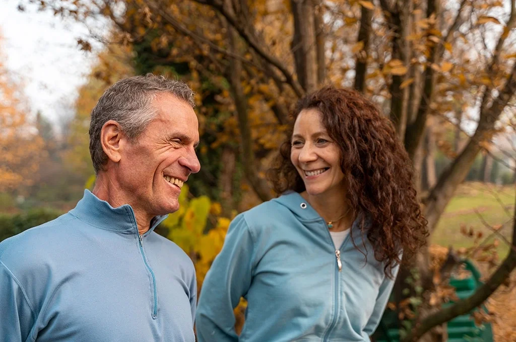 A veteran and her husband go for a jog after finding financial relief through veteran emergency funds