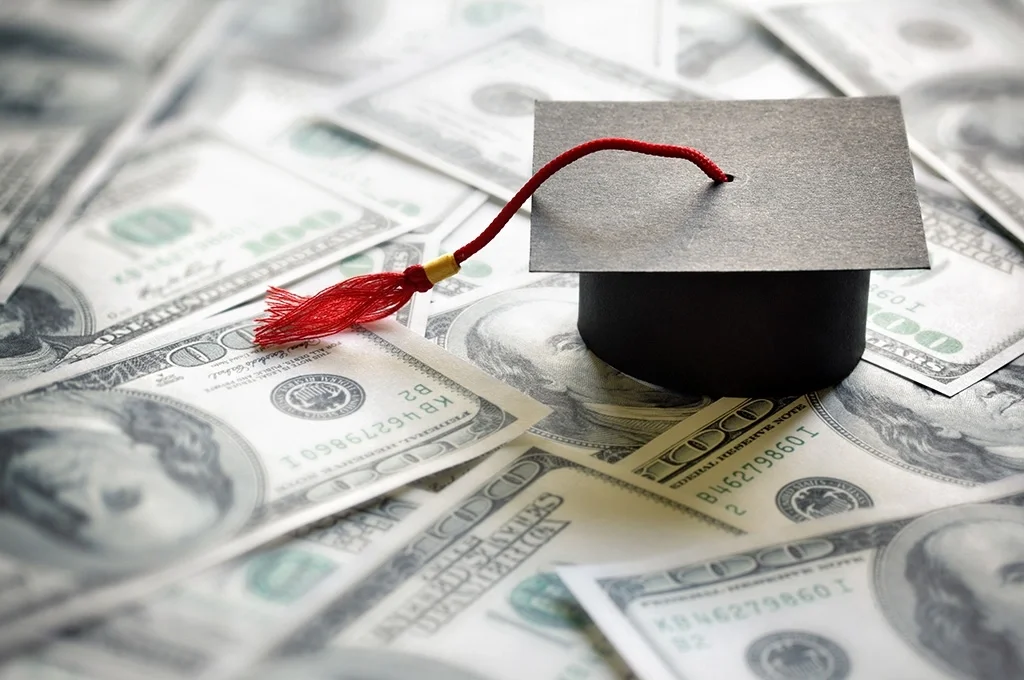 Why So Many Student Vets End Up Owing the VA Instead of Graduating Debt-Free